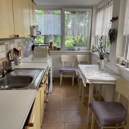 Dom wakacyjny Garden House *