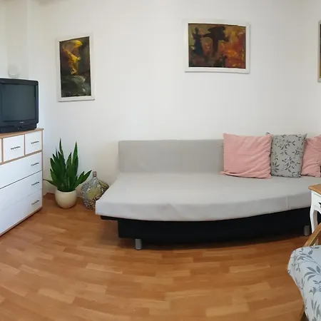 Holiday home Garden House